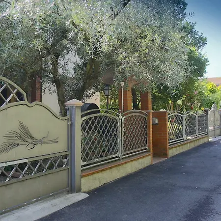 Lägenhet Romagnabnb La Tana Del Grillo Parlante *